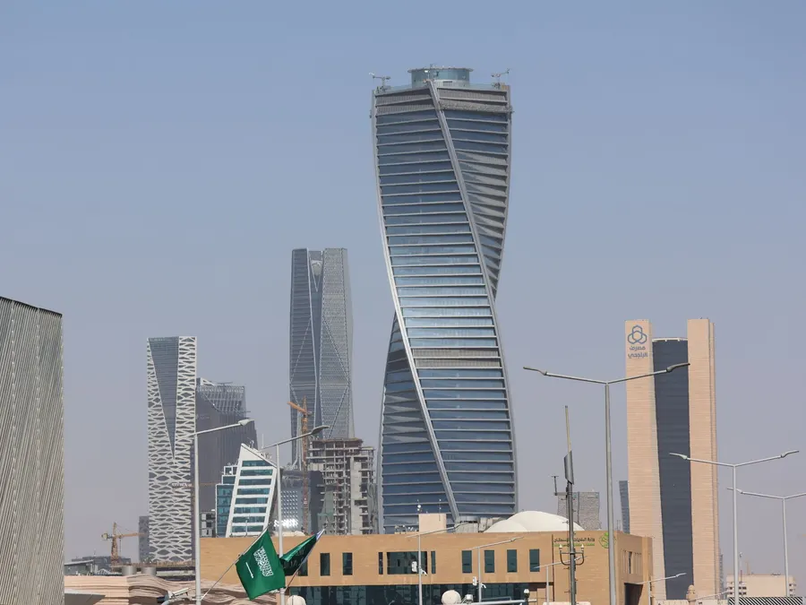 أبراج حديثة في مركز الملك عبدالله المالي في الرياض